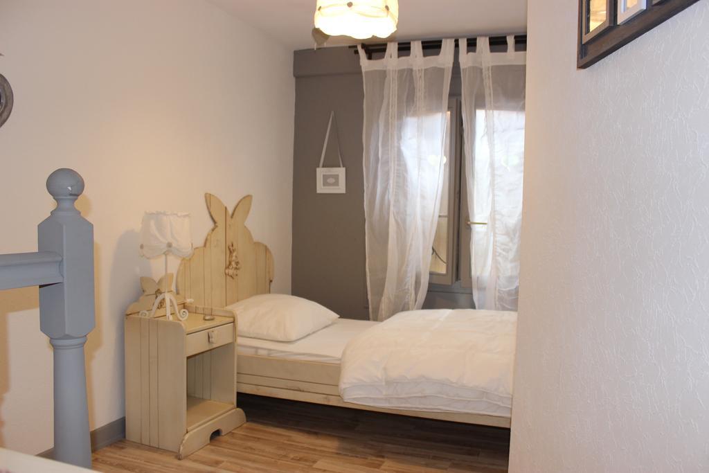 Gite Des 3 Chateaux Ribeauvillé Стая снимка